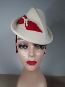 1930's Styled Tilt Hat