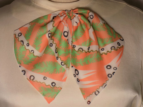 Deco Detachable Bow