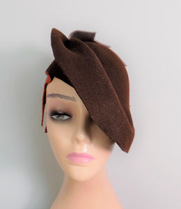 Ava Tilt Hat Chocolate/ Mocha Flash