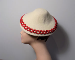 30s/40s Style Tilt Hat.